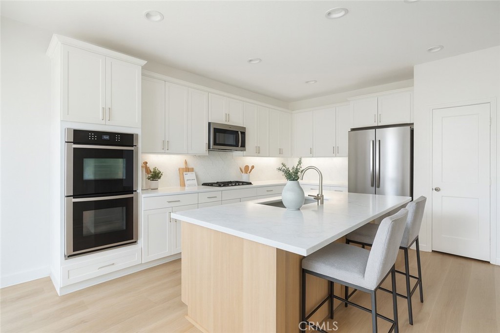 MLS #WS25270653 image #6