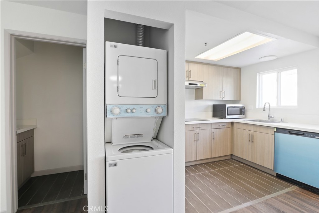 MLS #WS25270734 image #3