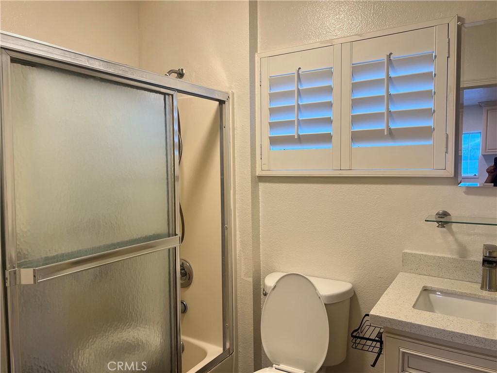 MLS #WS25270771 image #2