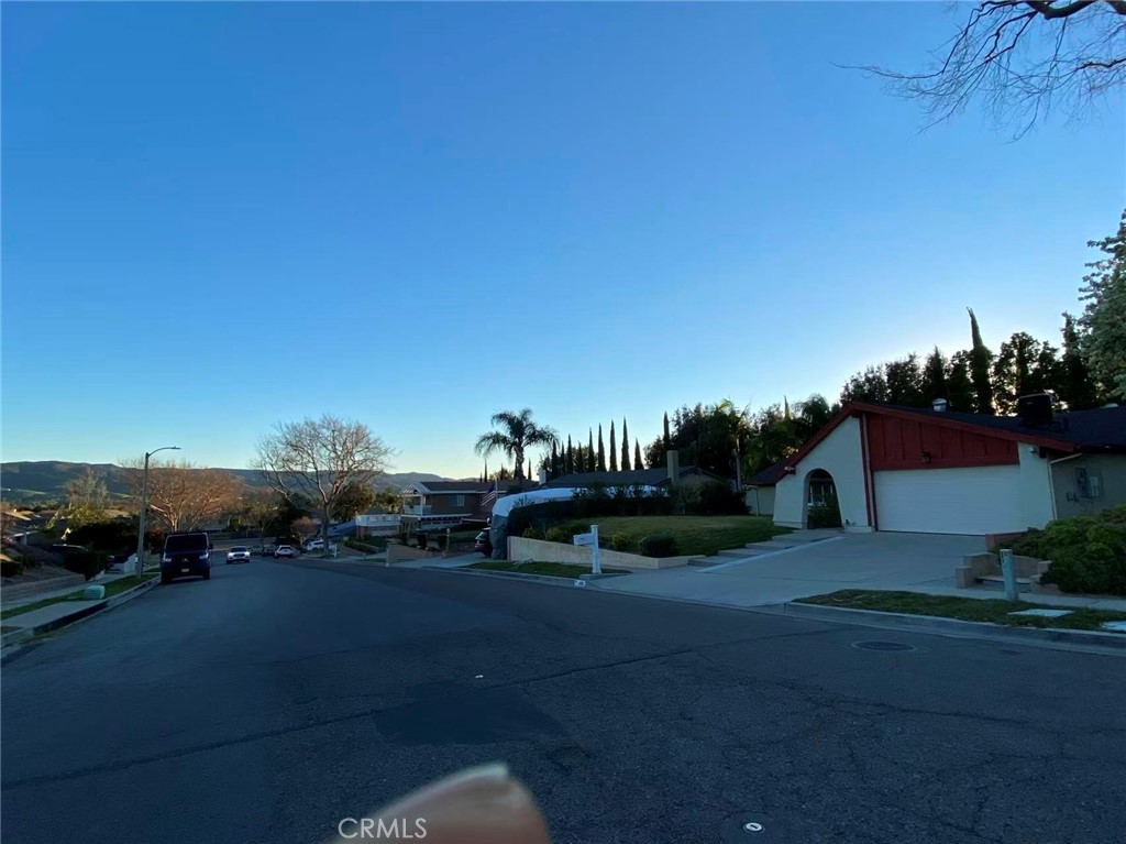 MLS #WS25270798 image #1