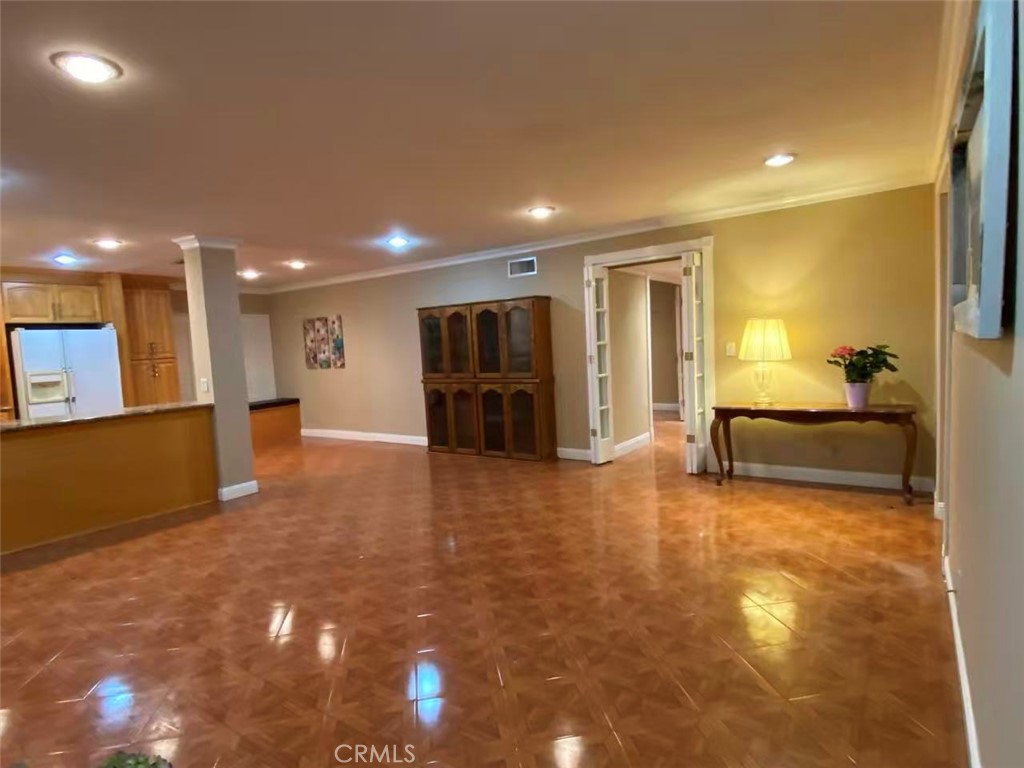 MLS #WS25270798 image #4