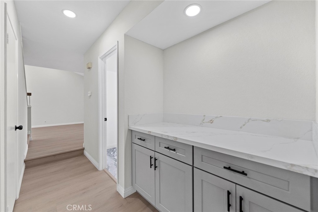 MLS #WS25270878 image #11