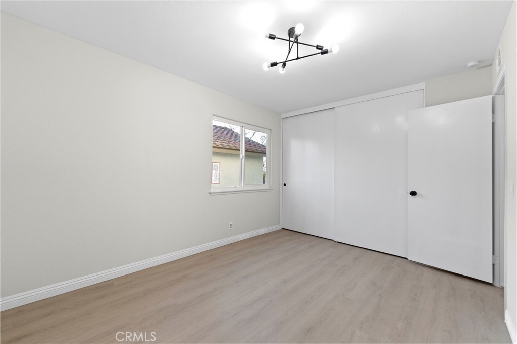 MLS #WS25270878 image #19