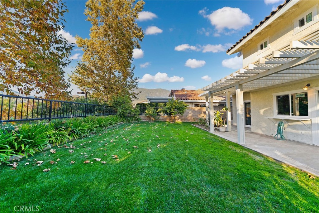 MLS #WS25270878 image #25