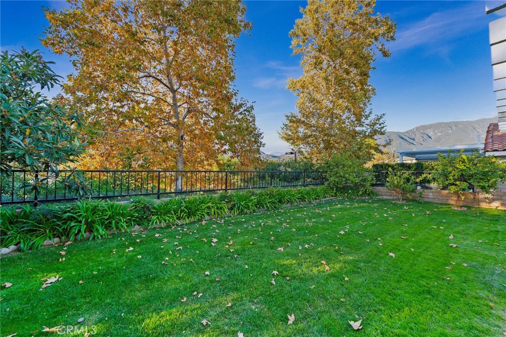 MLS #WS25270878 image #26