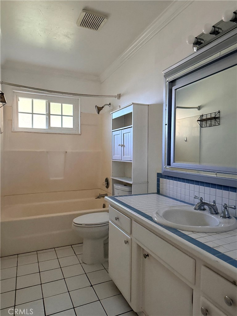 MLS #WS25271072 image #13