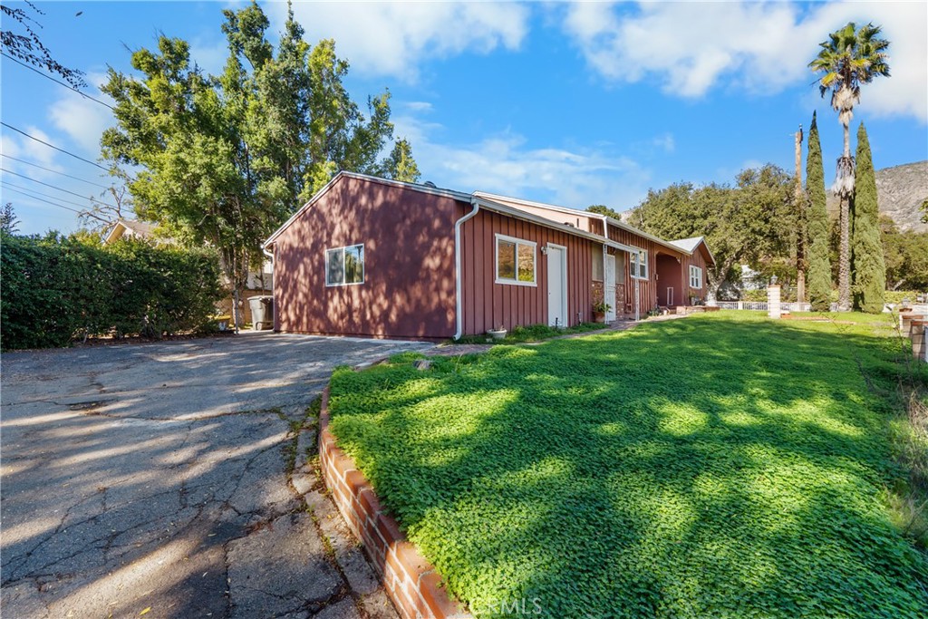 MLS #WS25271097 image #1