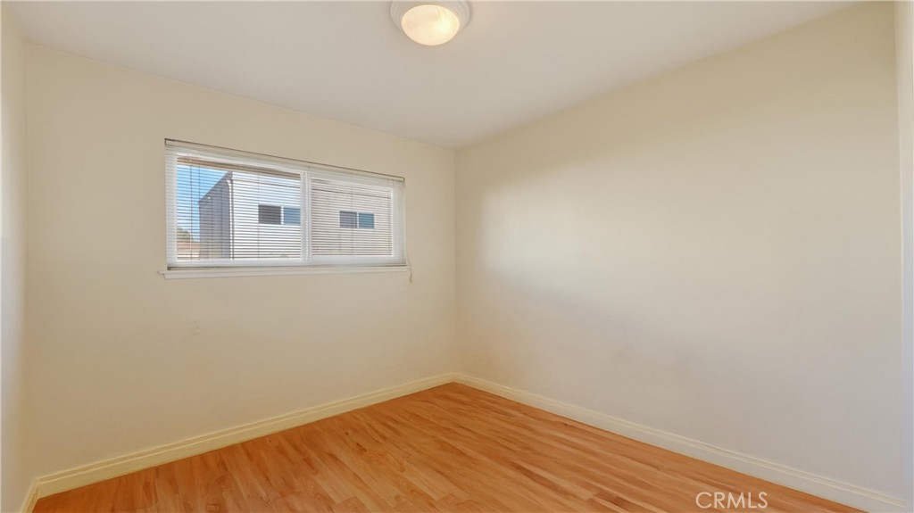 MLS #WS25271265 image #15