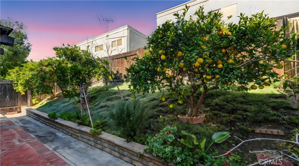 MLS #WS25271265 image #17