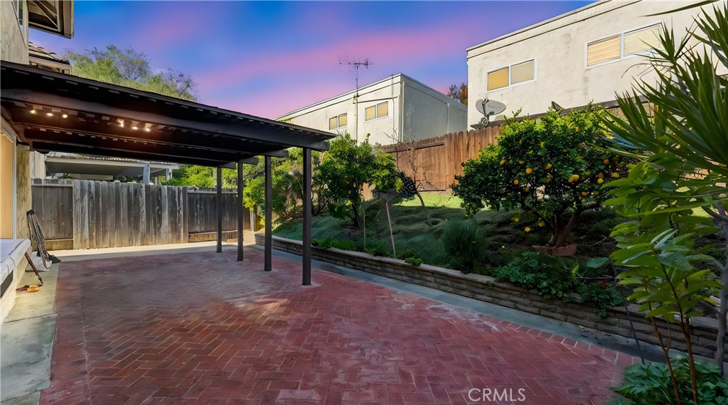 MLS #WS25271265 image #20