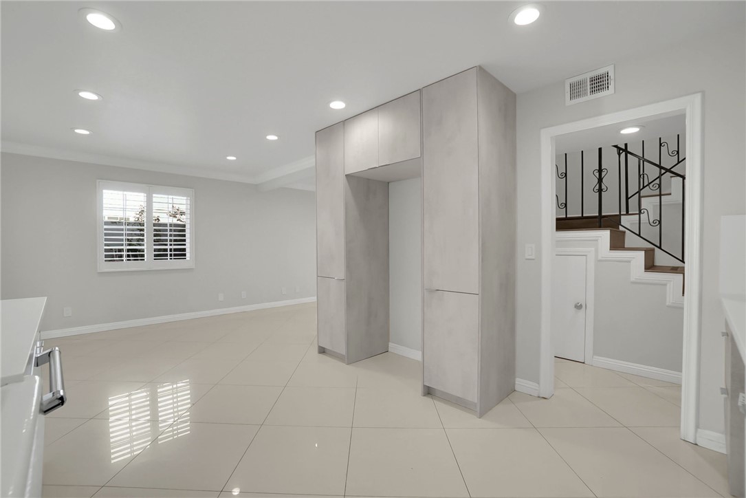 MLS #WS25271307 image #12