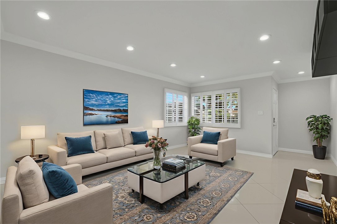 MLS #WS25271307 image #3