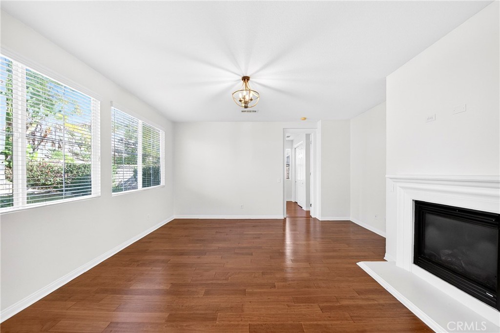 MLS #WS25271519 image #16