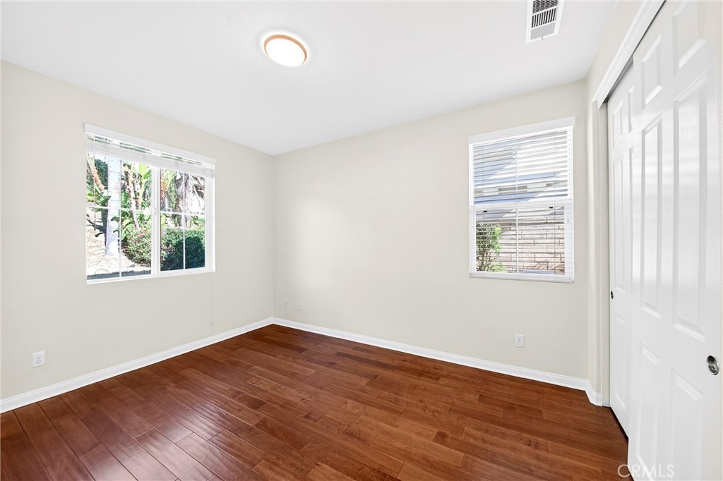 MLS #WS25271519 image #23