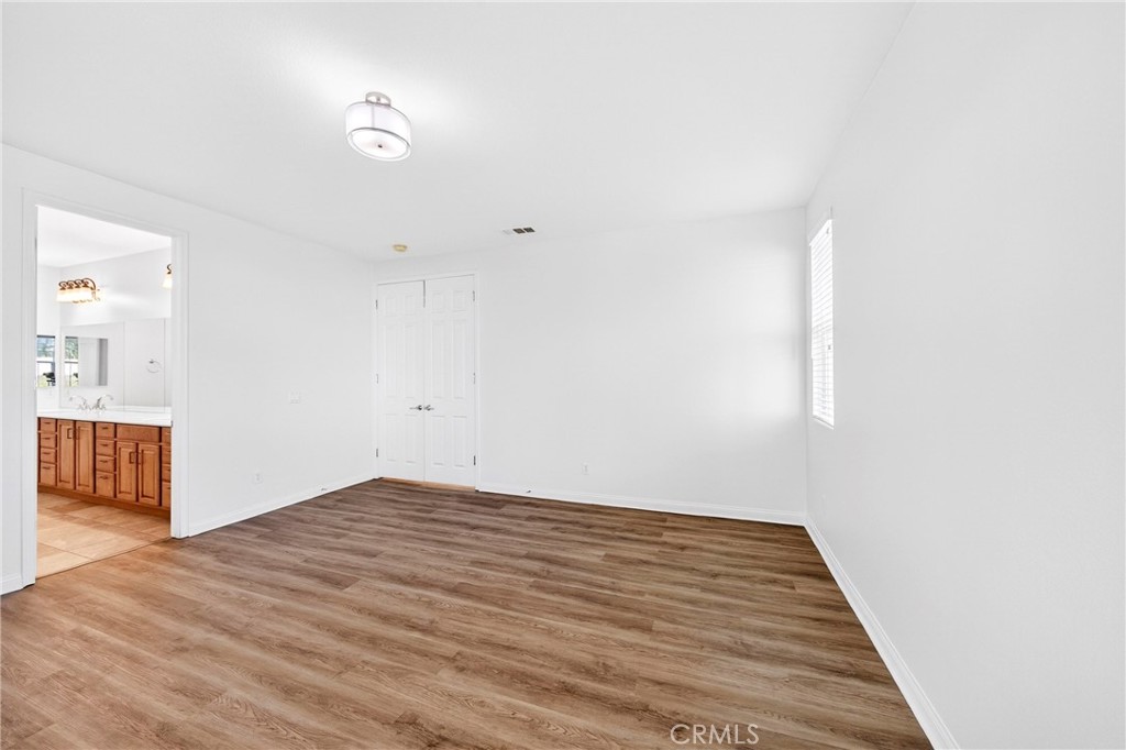 MLS #WS25271519 image #31