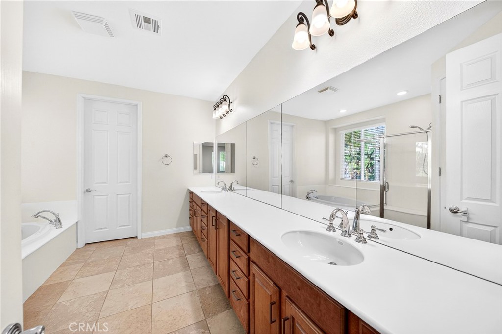 MLS #WS25271519 image #33