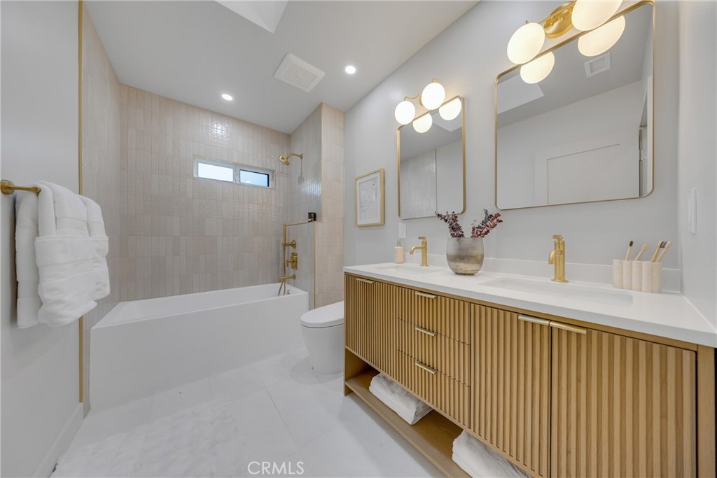 MLS #WS25271522 image #24