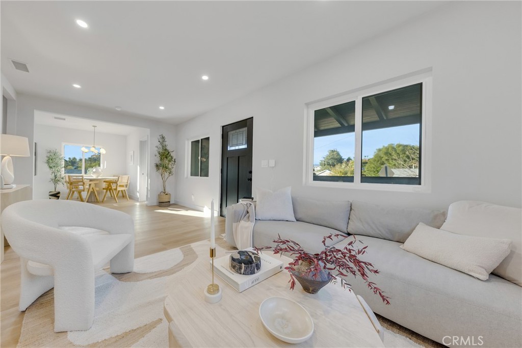 MLS #WS25271522 image #6