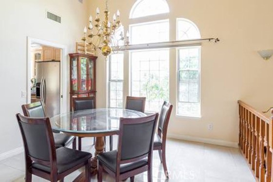 MLS #WS25271854 image #2