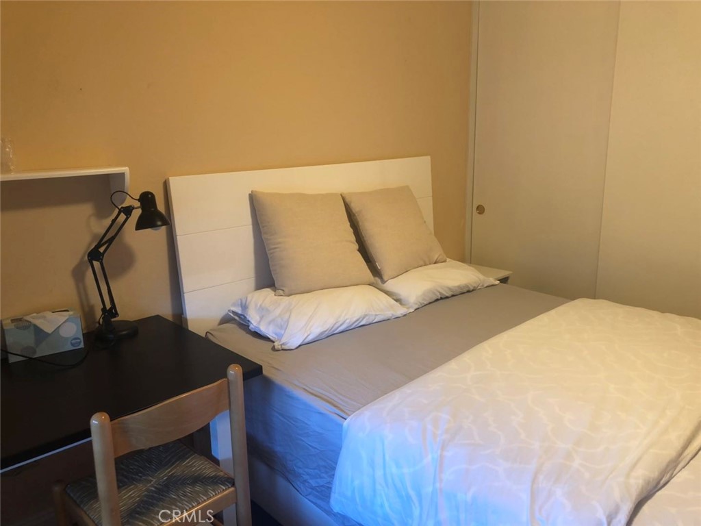 MLS #WS25271854 image #9