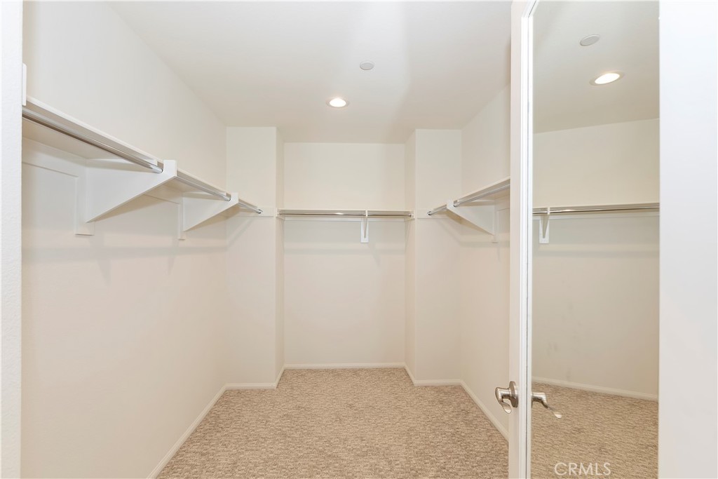 MLS #WS25271861 image #6