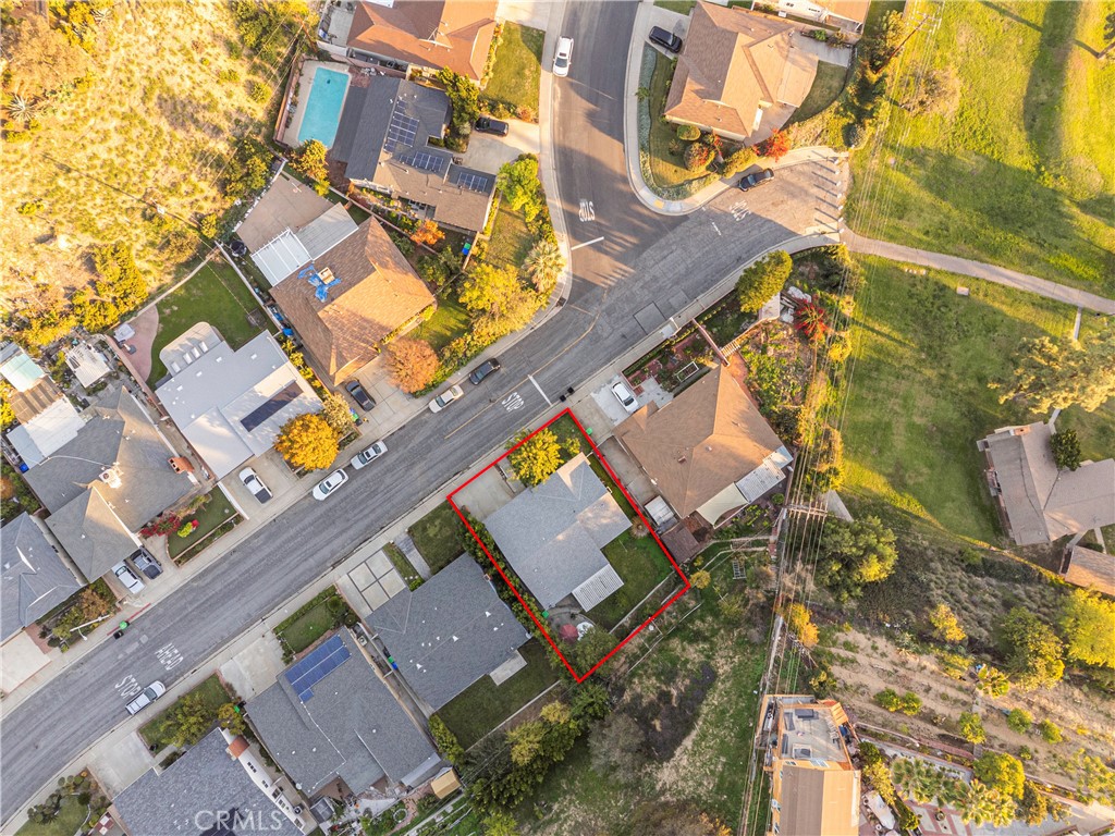 MLS #WS25271909 image #9