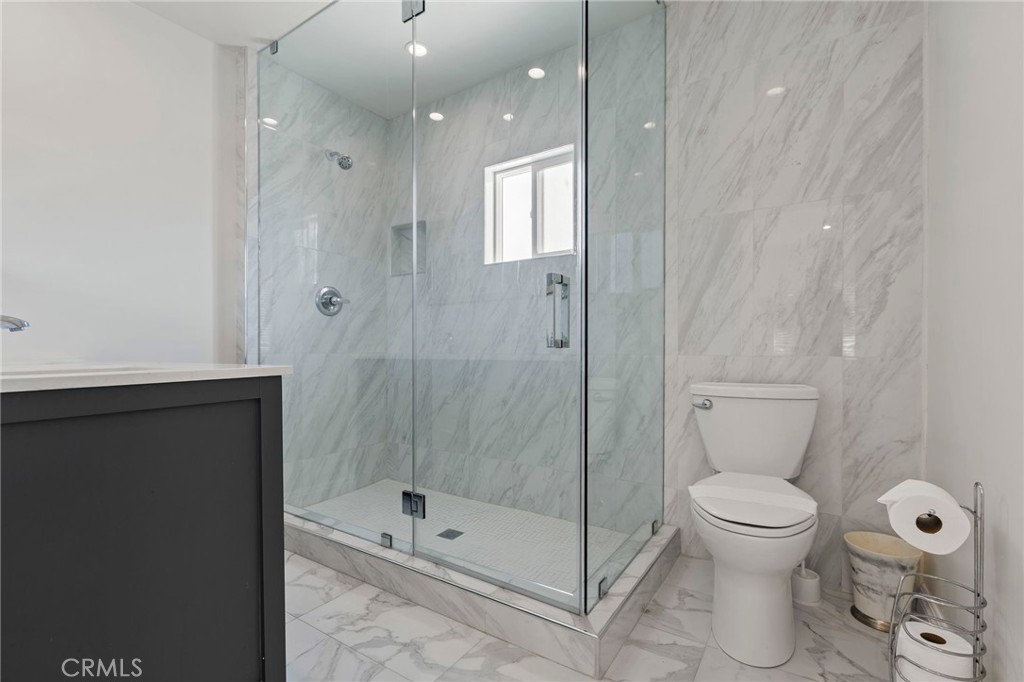 MLS #WS25272057 image #15