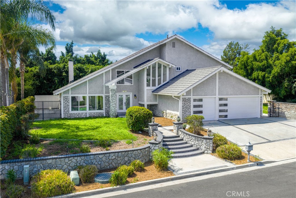 MLS #WS25272064 image #1