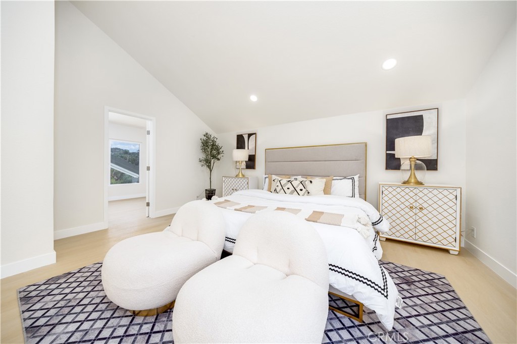 MLS #WS25272064 image #40