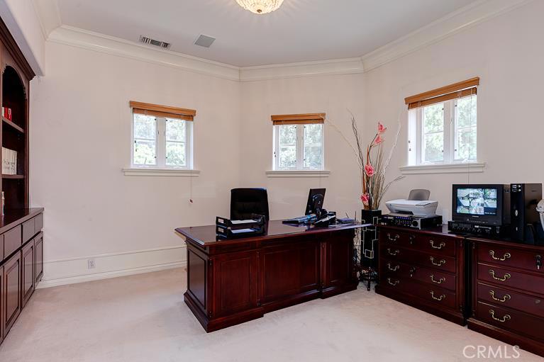 MLS #WS25272095 image #19