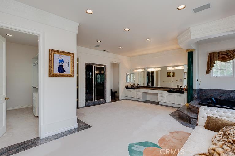 MLS #WS25272095 image #30