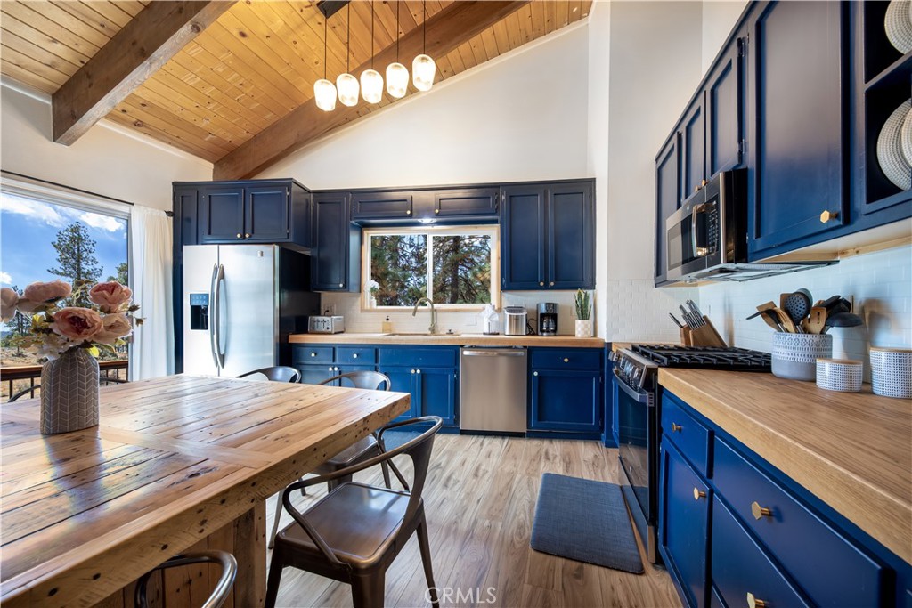 MLS #WS25272126 image #11