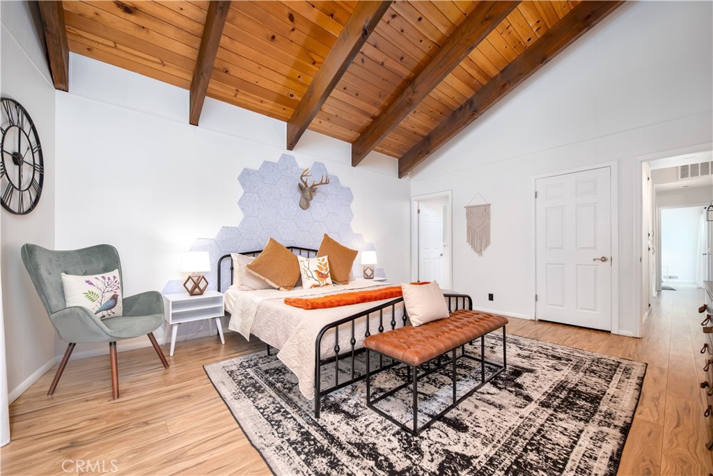 MLS #WS25272126 image #16