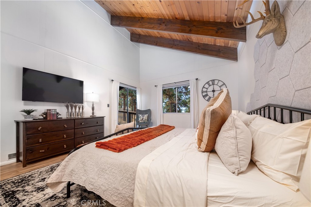 MLS #WS25272126 image #17