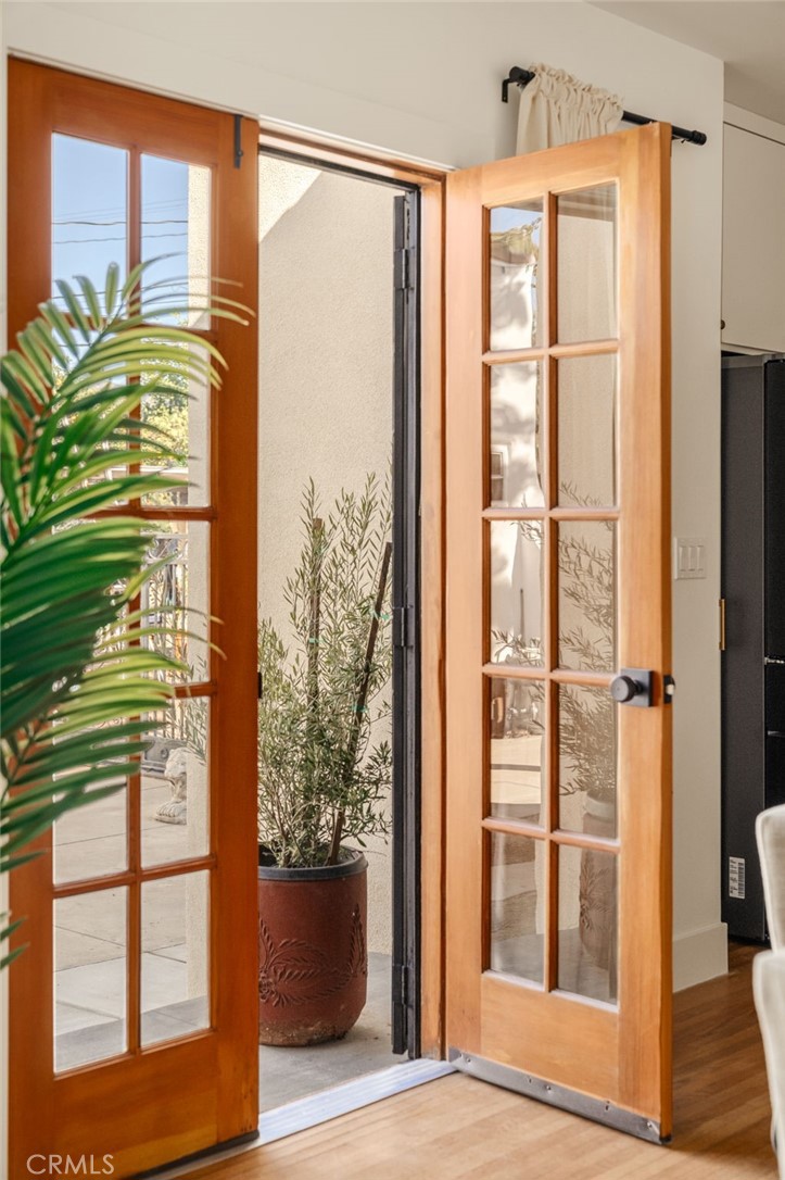 MLS #WS25272208 image #15