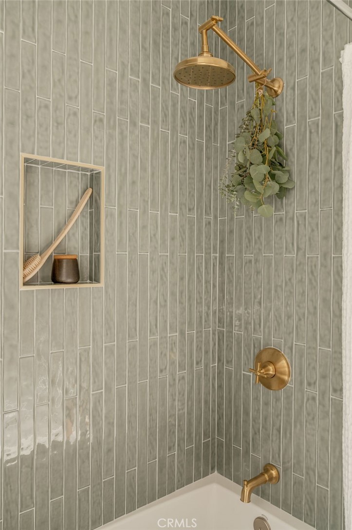 MLS #WS25272208 image #19