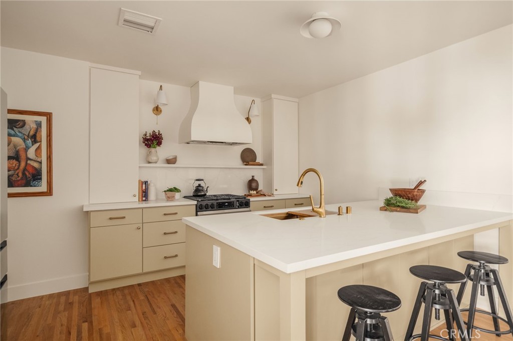 MLS #WS25272208 image #7