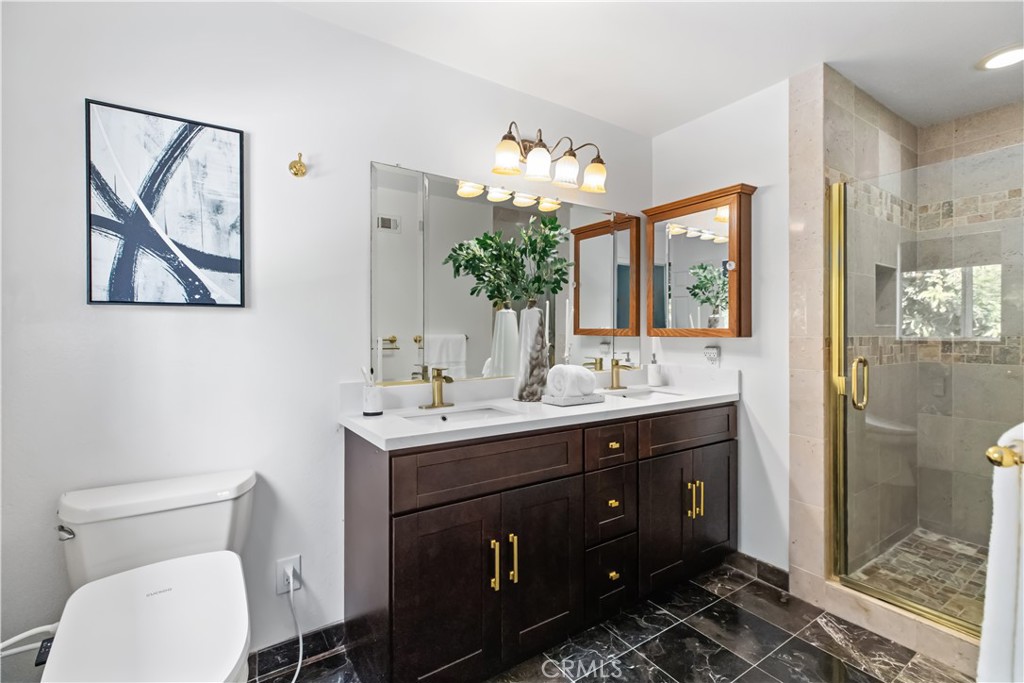 MLS #WS25272228 image #18