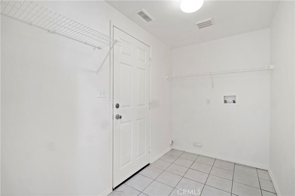 MLS #WS25272233 image #14