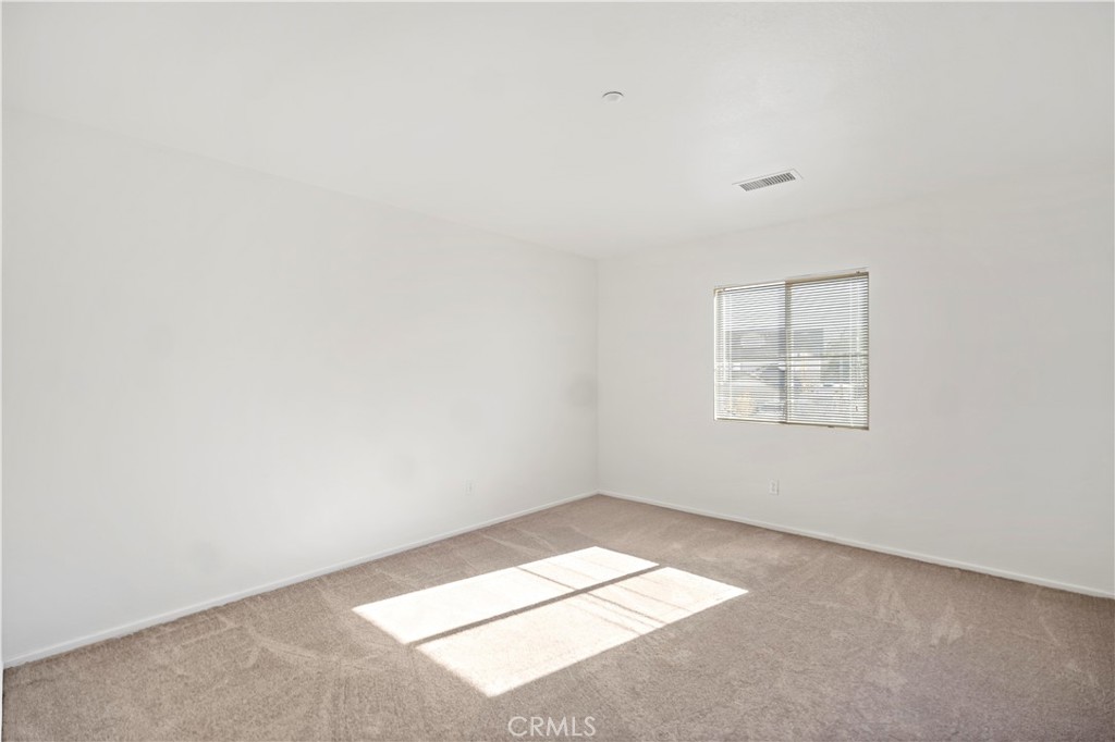 MLS #WS25272233 image #24