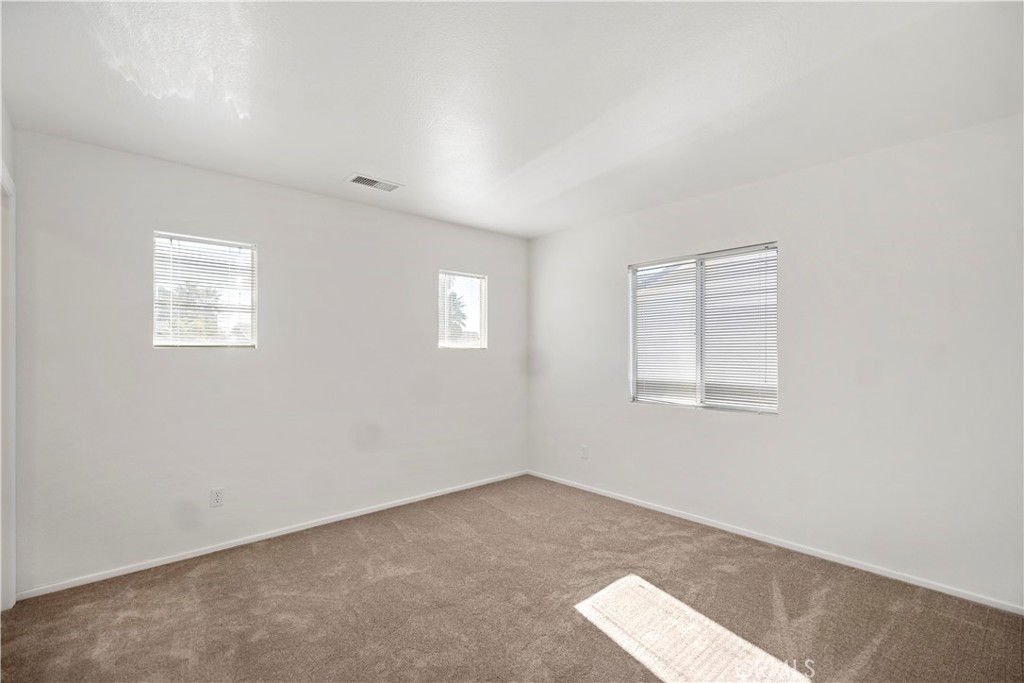 MLS #WS25272233 image #25