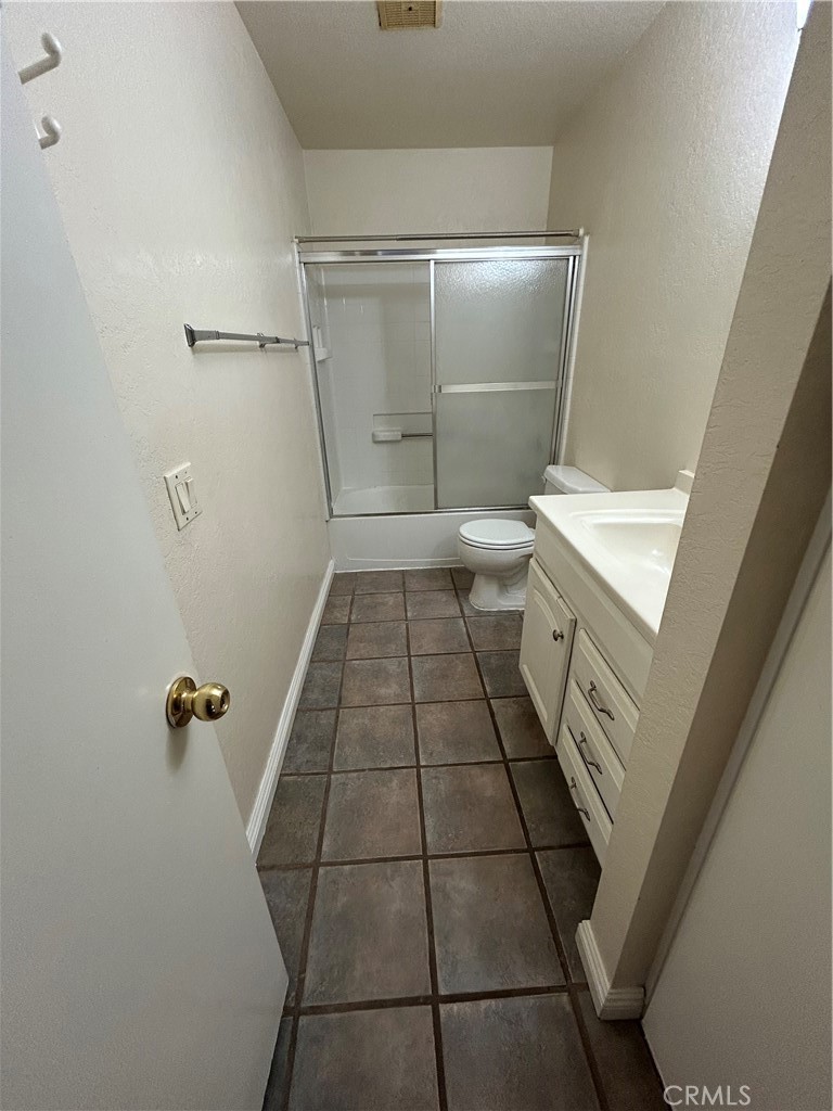 MLS #WS25272291 image #24