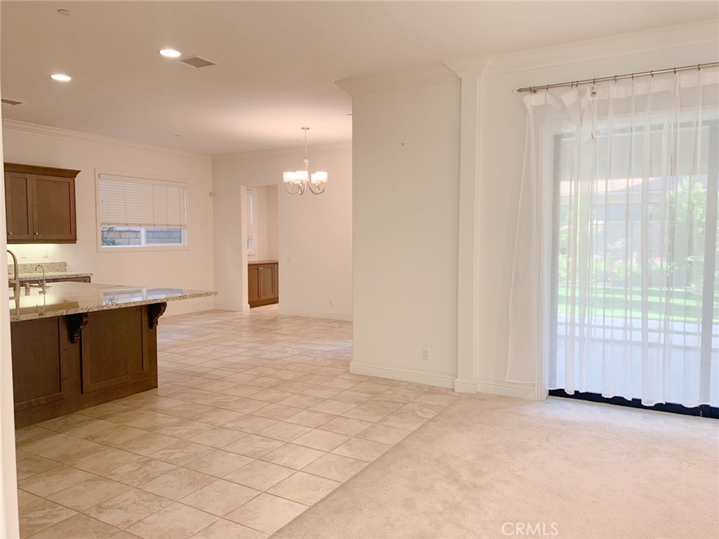 MLS #WS25272323 image #11