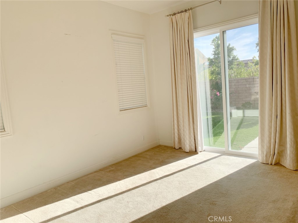 MLS #WS25272323 image #16