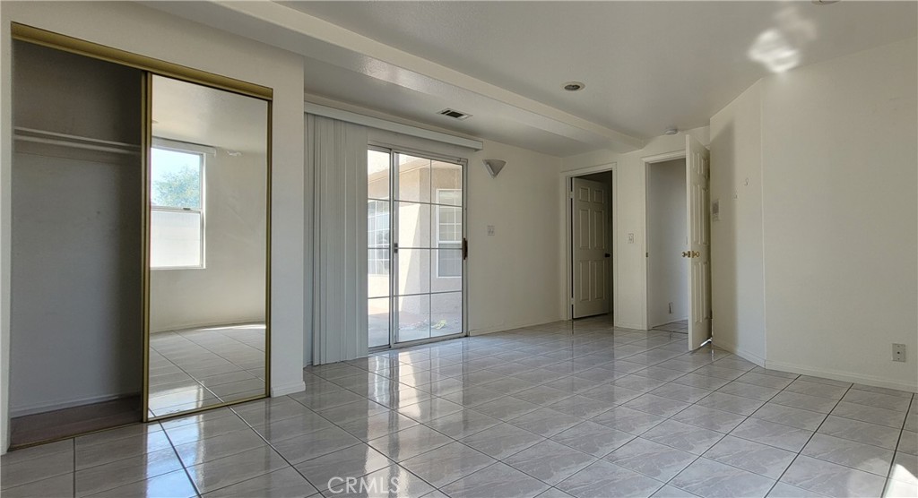 MLS #WS25272328 image #23