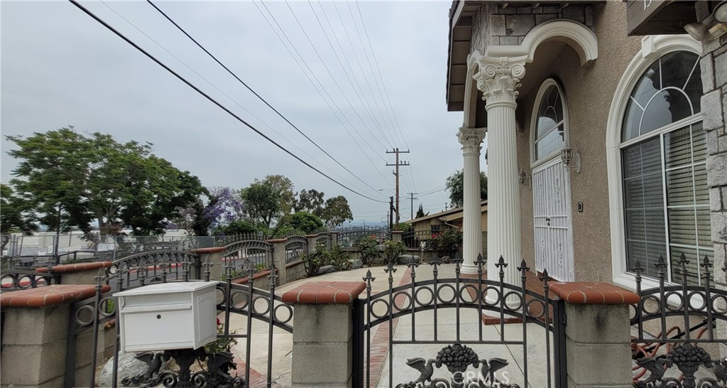 MLS #WS25272328 image #4