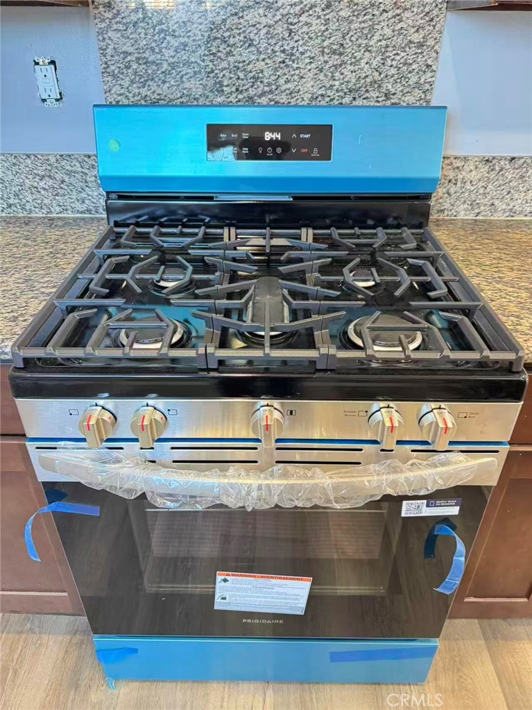 MLS #WS25272554 image #15