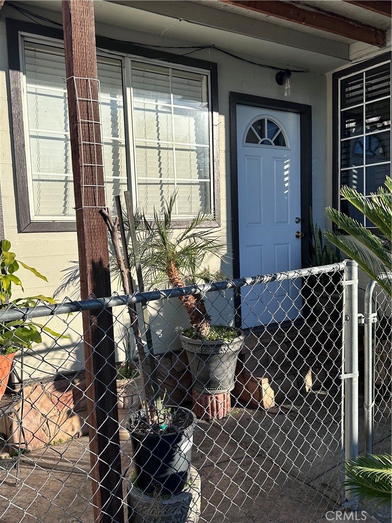 MLS #WS25272682 image #1