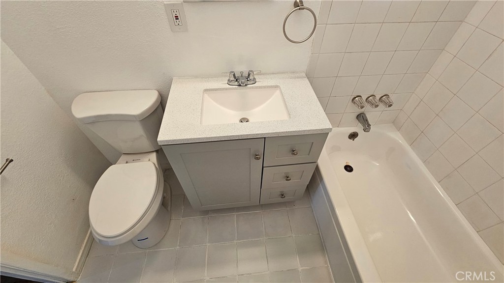 MLS #WS25272763 image #8