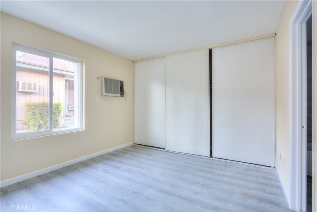 MLS #WS25272868 image #16